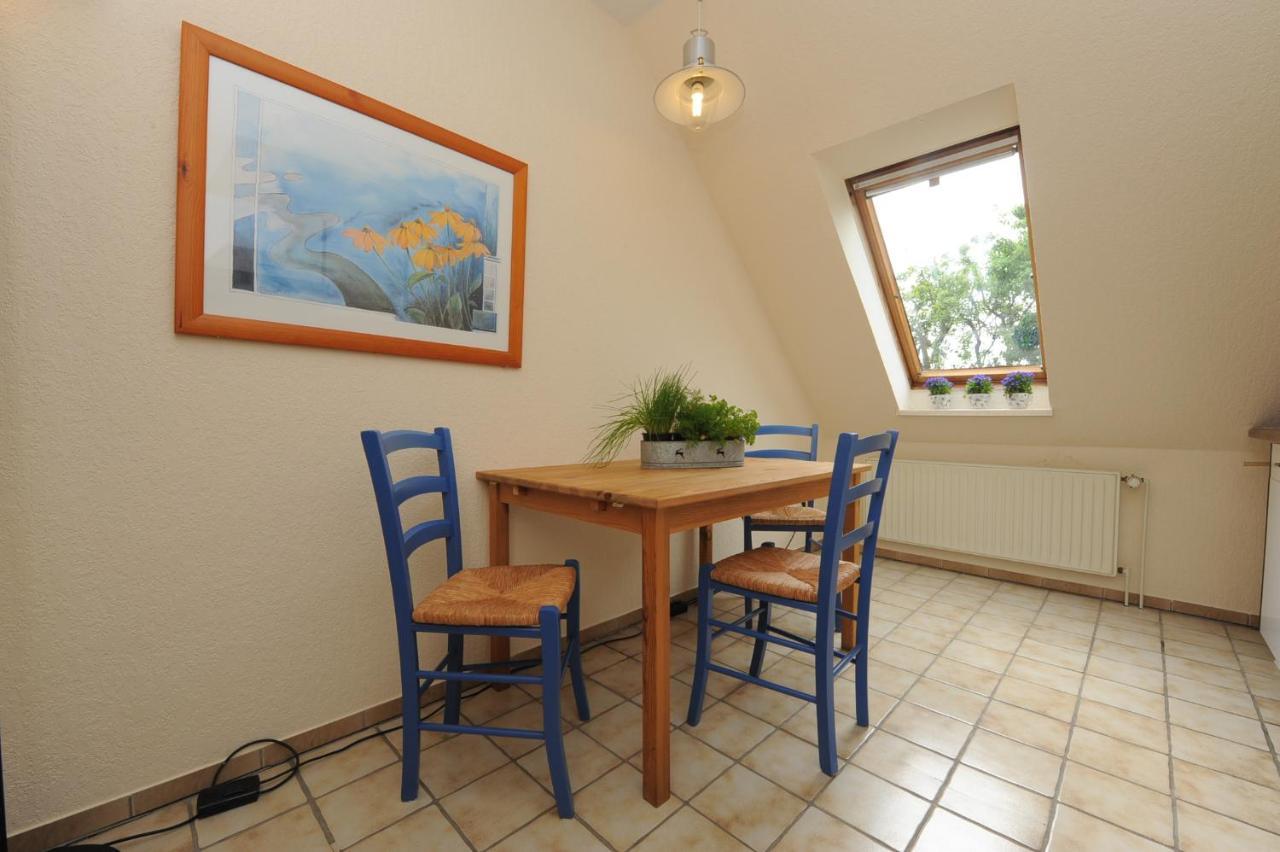 Ferienwohnungen Im Haus Am Watt Neuharlingersiel Eksteriør bilde